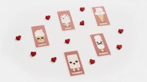 Cartas y corazones del juego